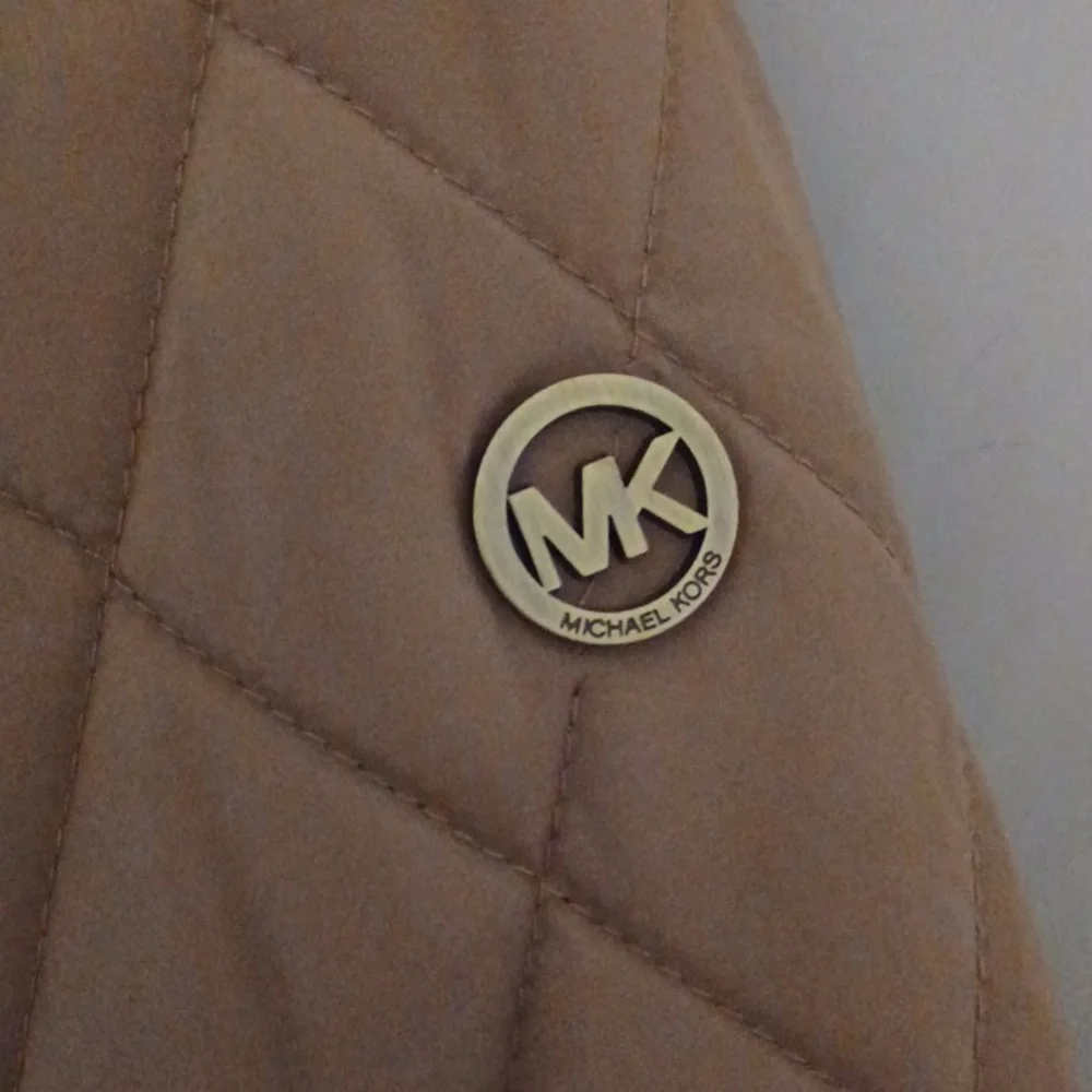 Michael Kors Womens Quilted Jacket - Picture 3 of 6